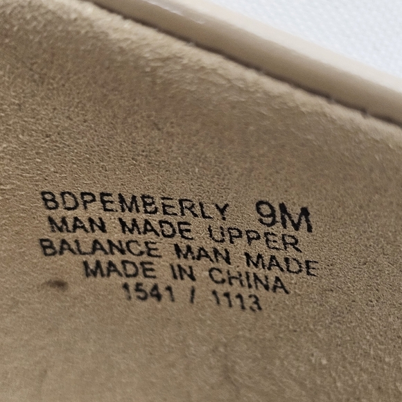 Bandolino Women's Pemberly D'Orsay Pump Nude Sz 9 Vanilla Girl Coquette Neutral - Picture 9 of 10